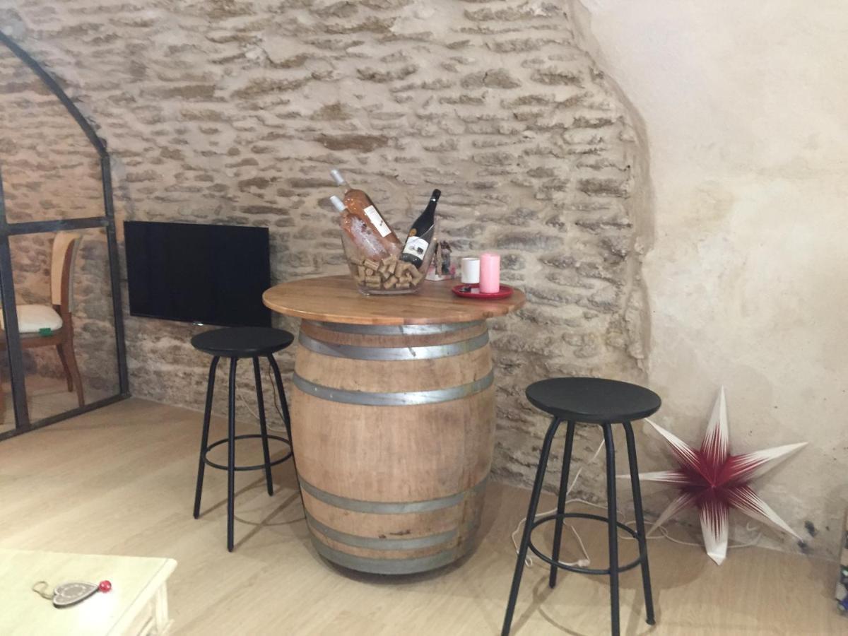 Chambre D Hote De Charme Avec Plein D Authenticite Du 13 Eme Siecle Châteauneuf-du-Pape Exteriör bild