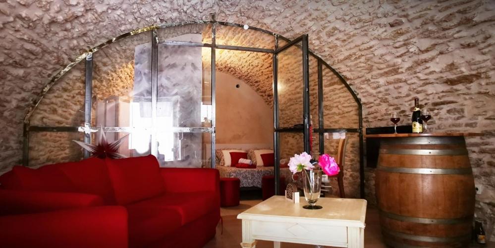 Chambre D Hote De Charme Avec Plein D Authenticite Du 13 Eme Siecle Châteauneuf-du-Pape Exteriör bild