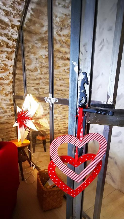 Chambre D Hote De Charme Avec Plein D Authenticite Du 13 Eme Siecle Châteauneuf-du-Pape Exteriör bild